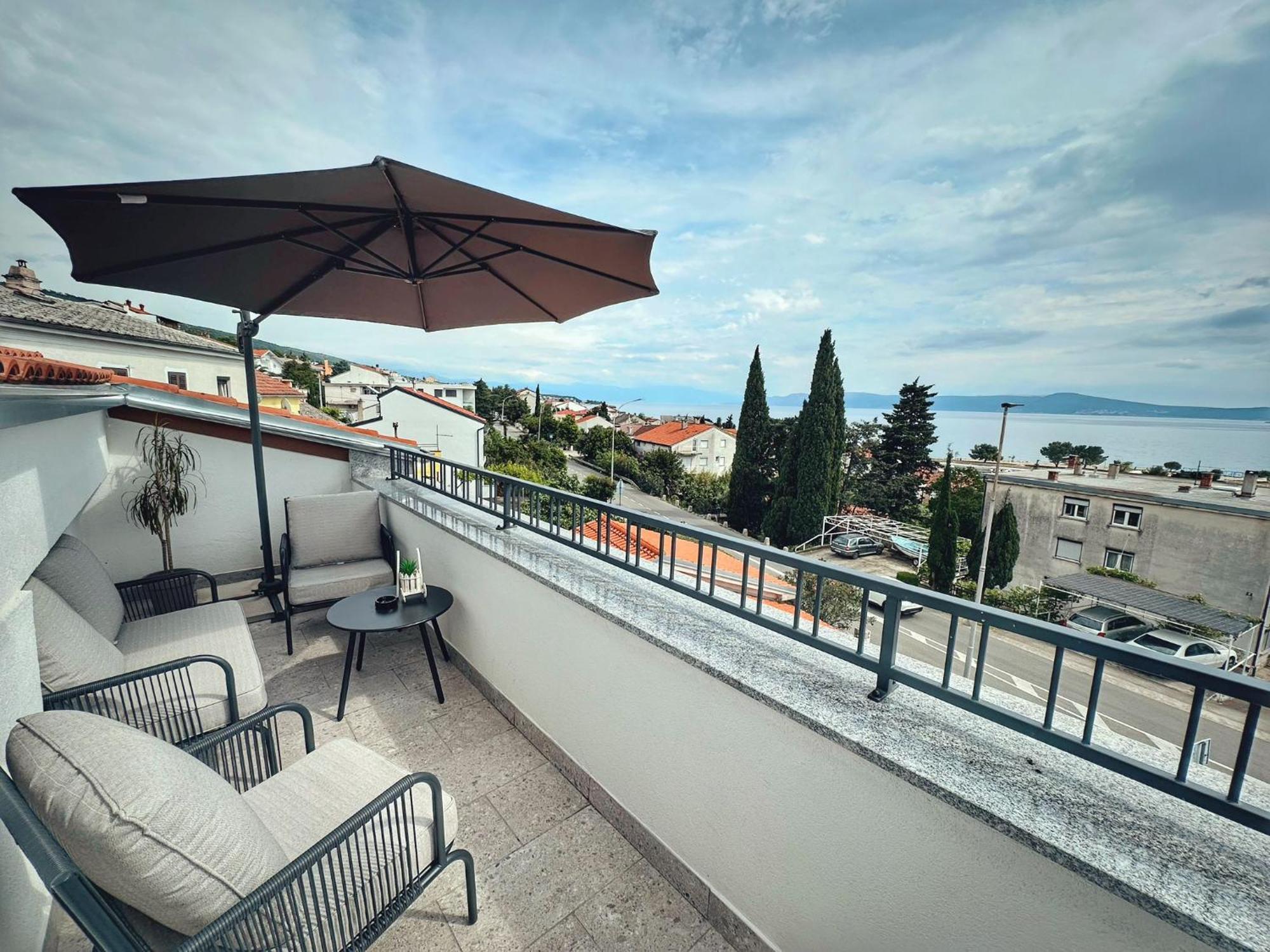 Knezevic Apartments Crikvenica Exterior photo